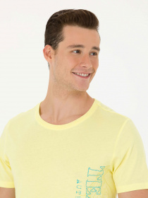 Футболка US Polo модель USPAINT.1573626.VR004 Футболка US Polo модель USPAINT.1573626.VR004 Фото