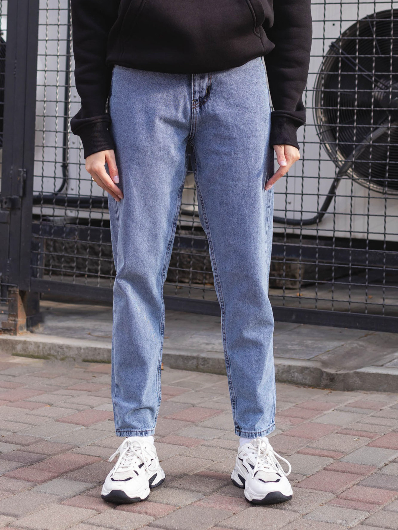 Джинси мом Without модель 8049145 Фото