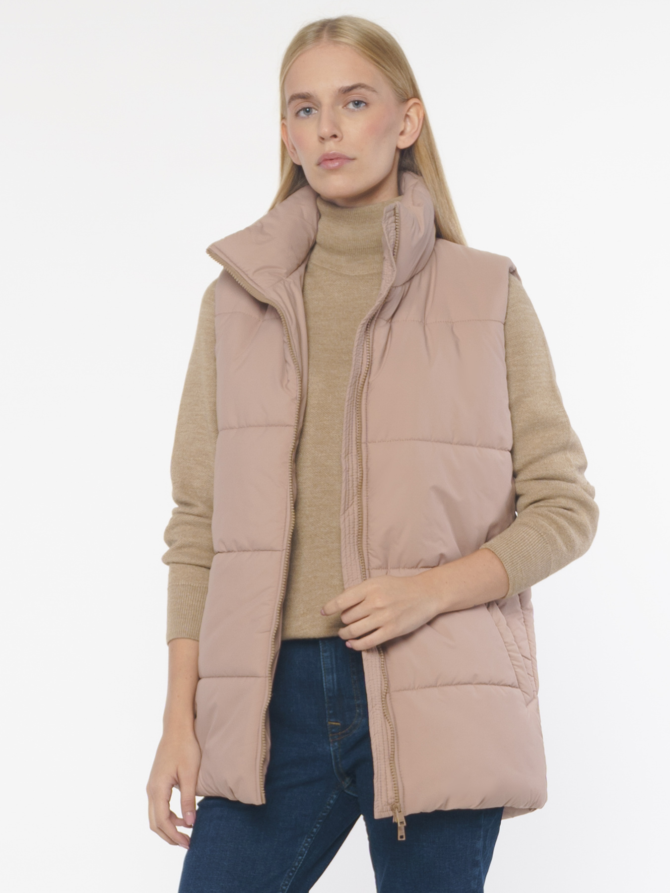 Жилет с утеплителем Arber модель W08.00.16.331 Фото