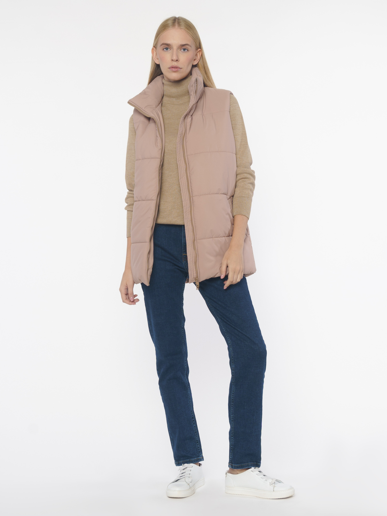 Утеплений жилет Arber модель W08.00.16.331 Фото