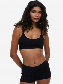 Набор бюстгальтеров H&M модель 69765 Набор бюстгальтеров H&M модель 69765 Фото