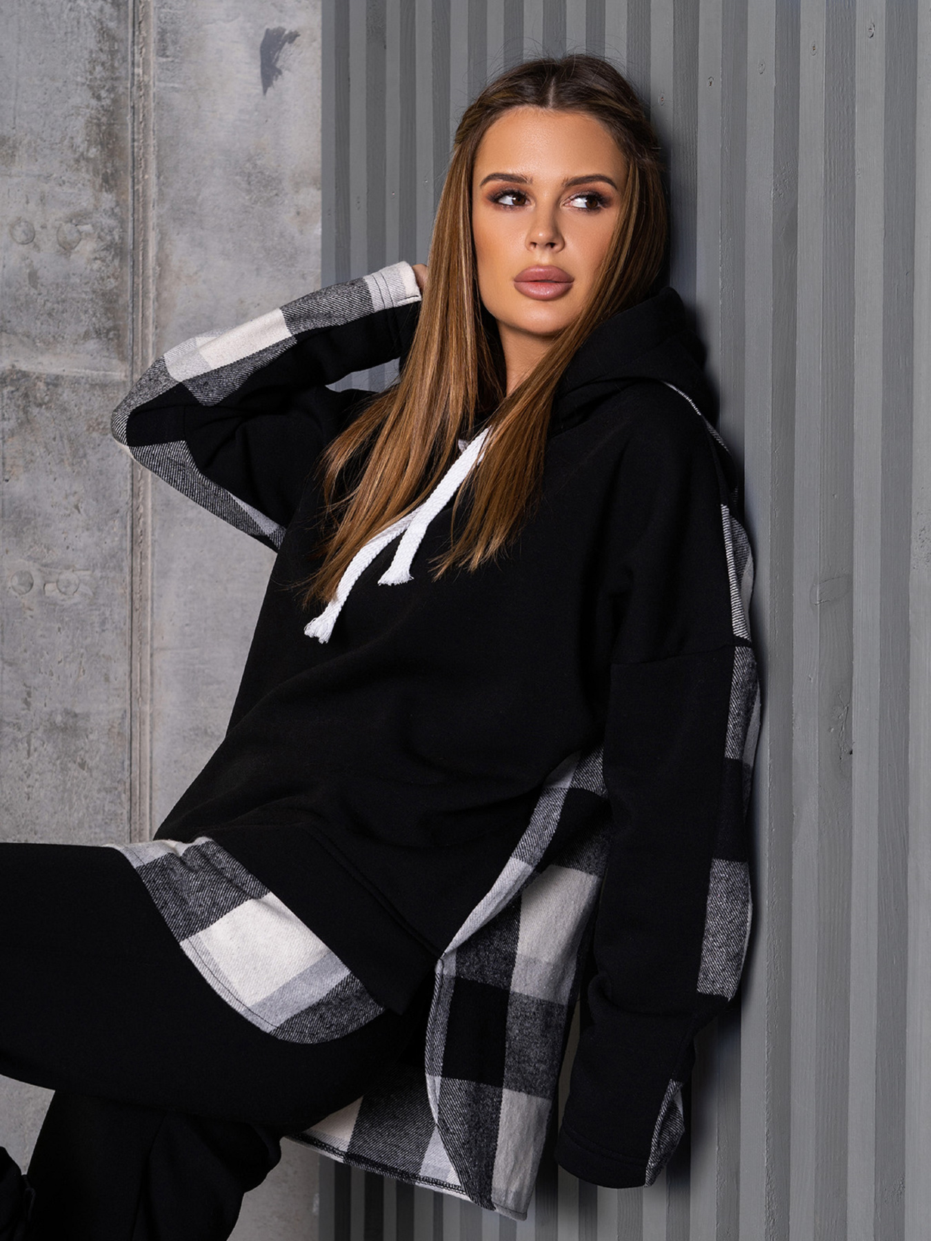 Костюм ISSA Plus модель SA-322A_черный Фото