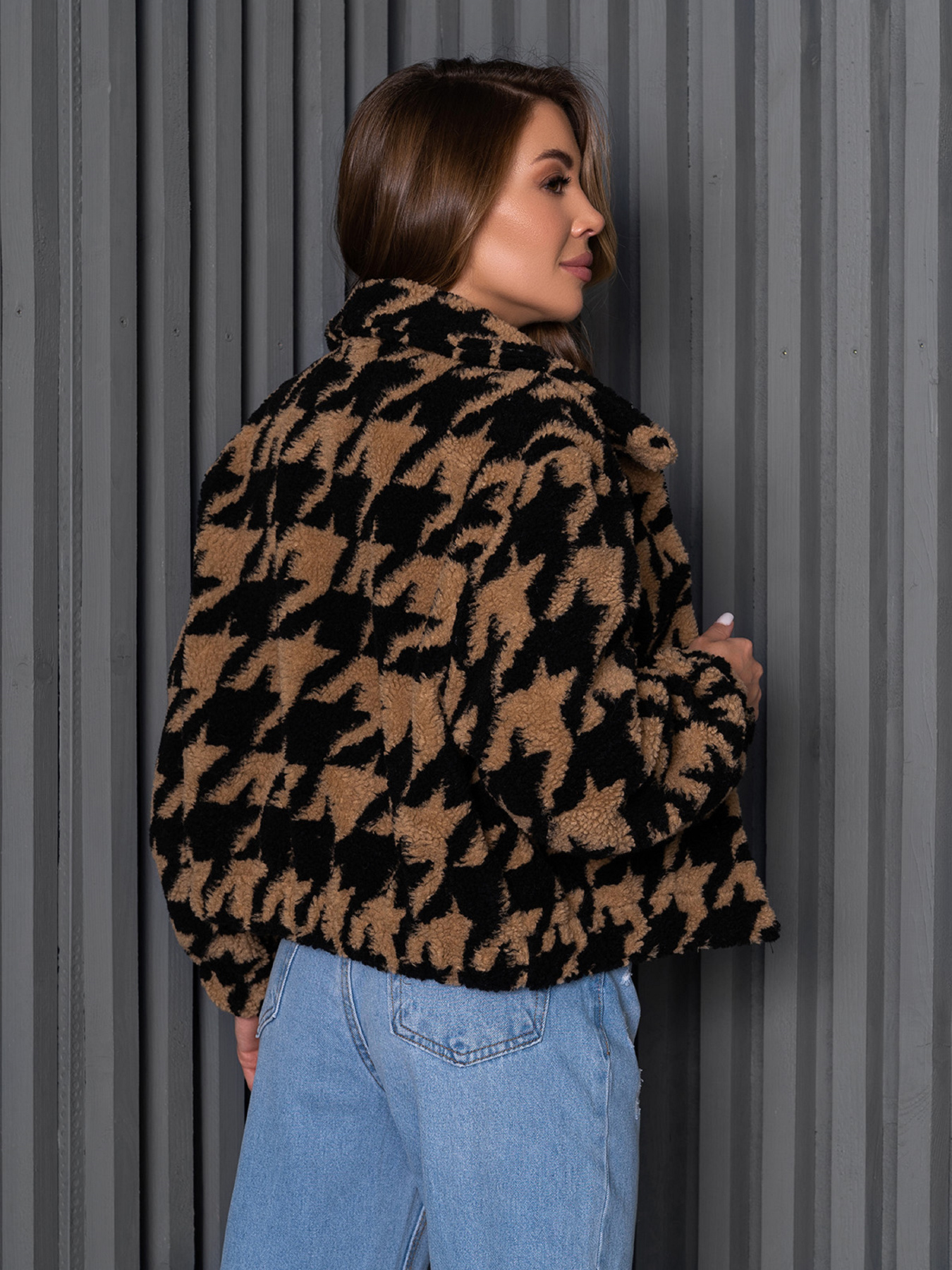 Шуба ISSA Plus модель 14243_коричневый Фото