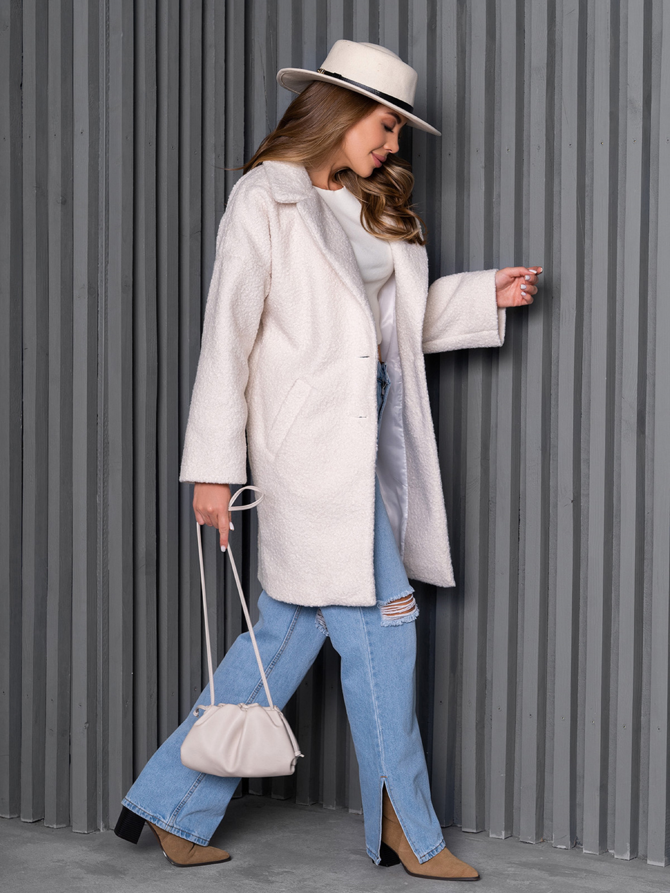 Пальто ISSA Plus модель 14270_молочный Пальто ISSA Plus модель 14270_молочный Фото