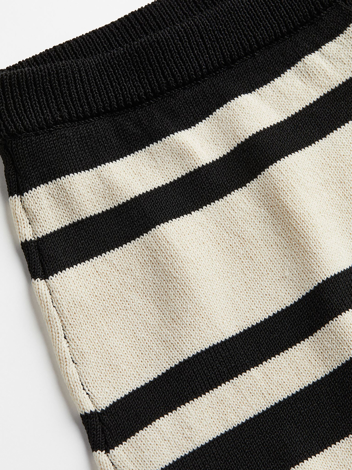 Шорты H&M модель 69847 Фото