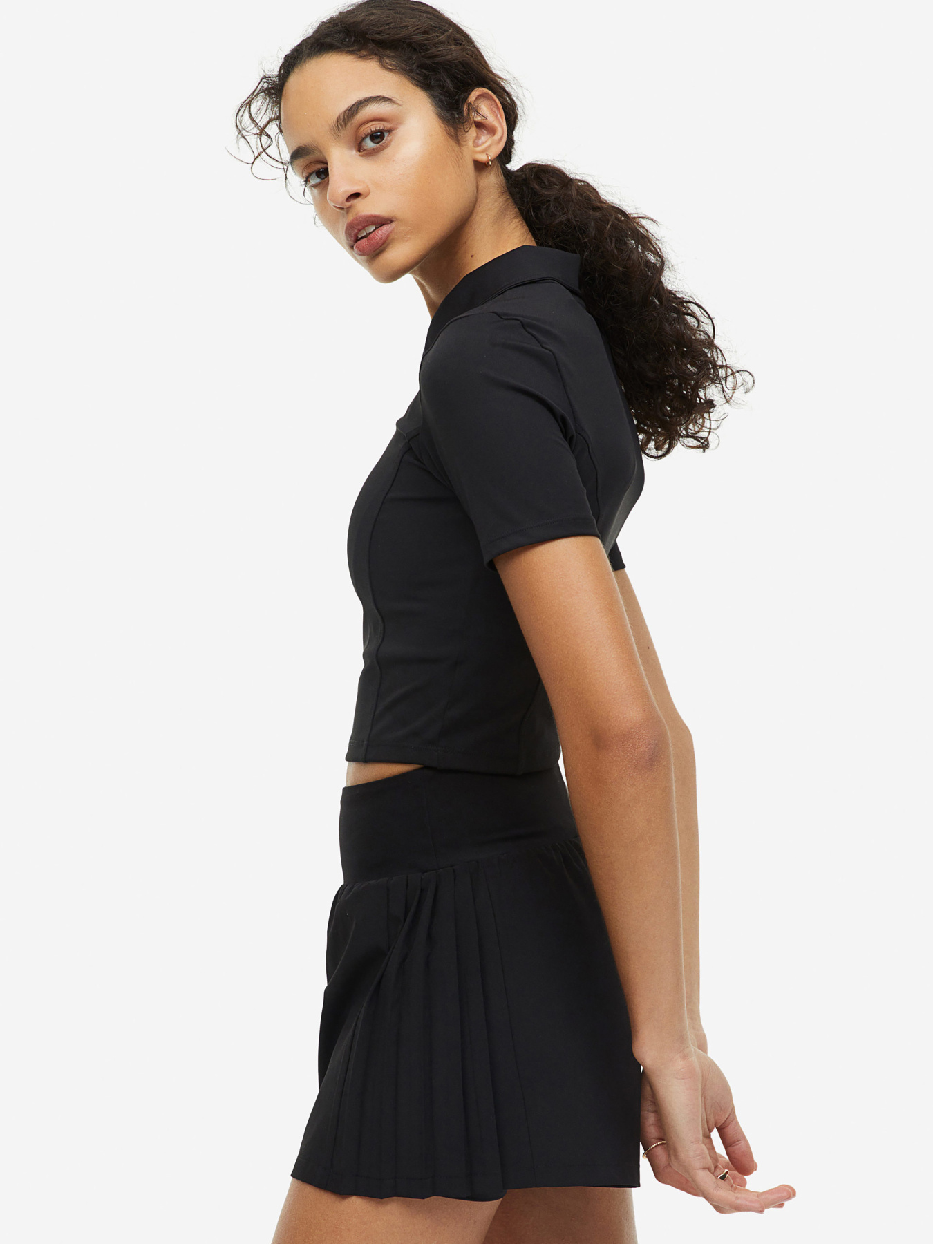 Спортивний топ H&M модель 69893 Спортивний топ H&M модель 69893 Фото