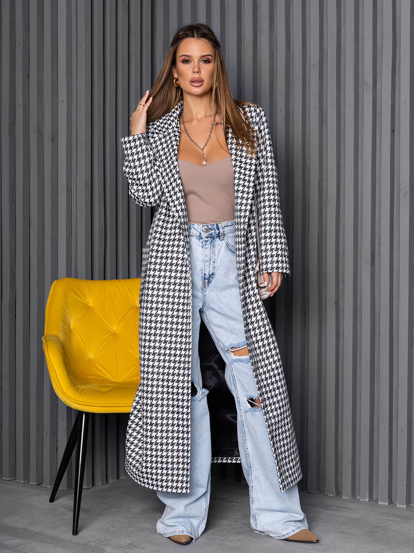 Пальто ISSA Plus модель 14250_черный_белый Фото