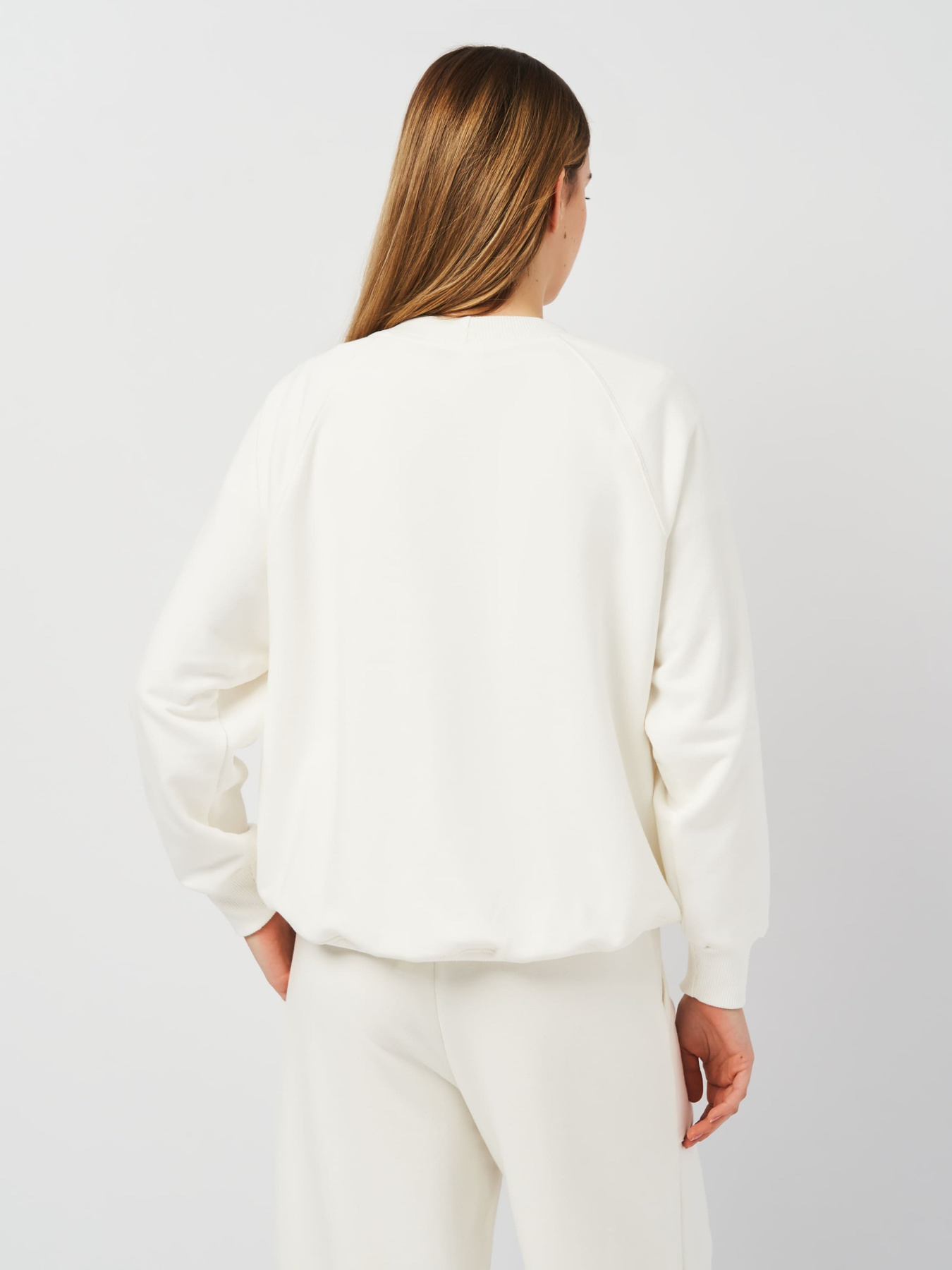 Свитшот Роза модель 230408_milk Фото