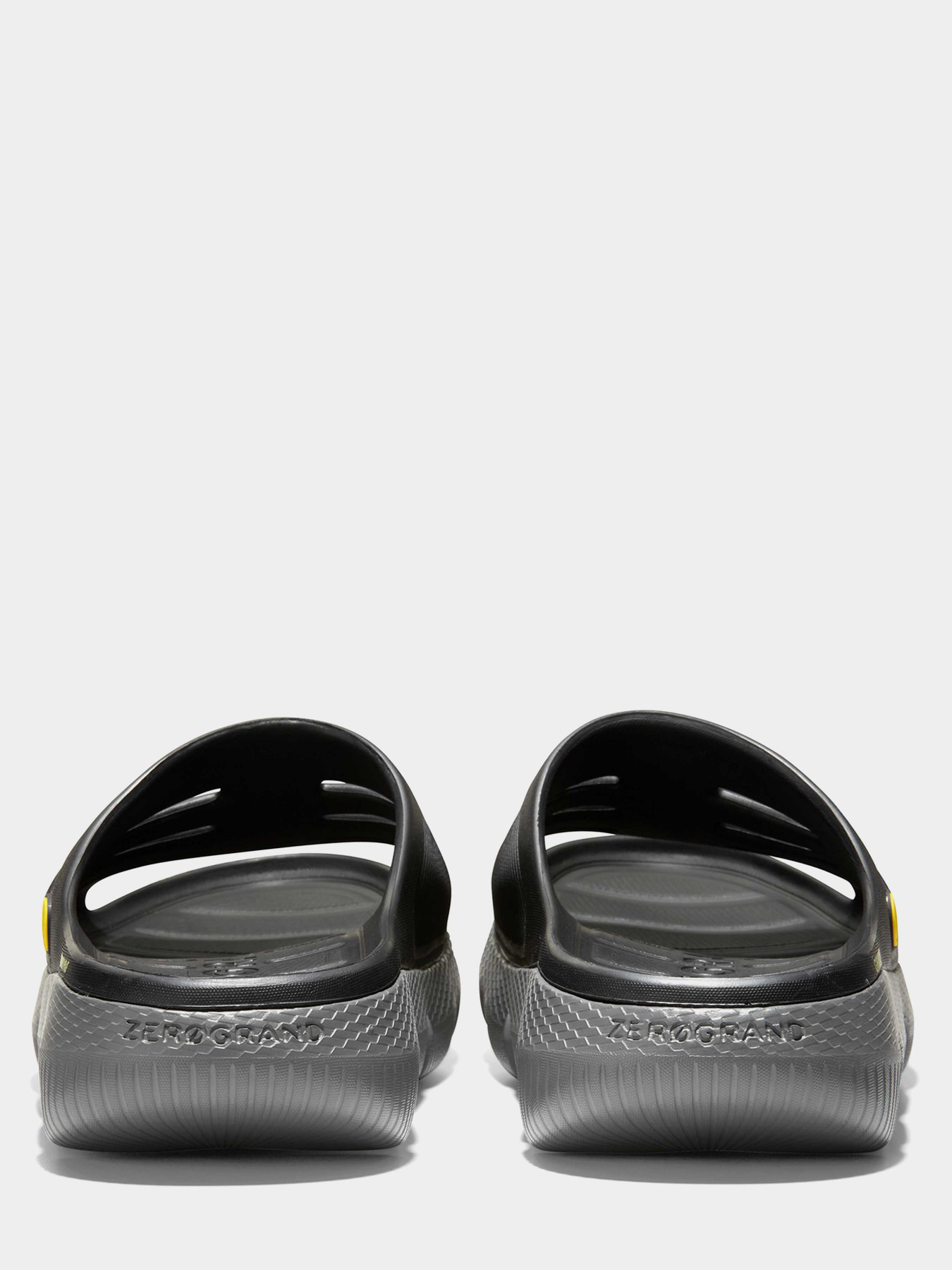 Шлёпанцы Cole Haan модель C34390 Фото