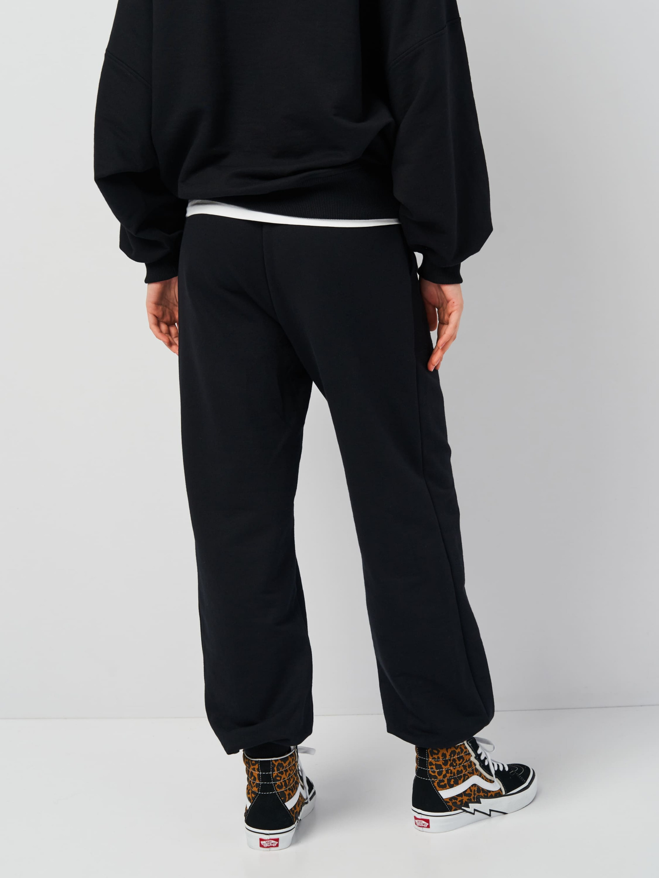 Джогери Роза модель 230703_black Фото