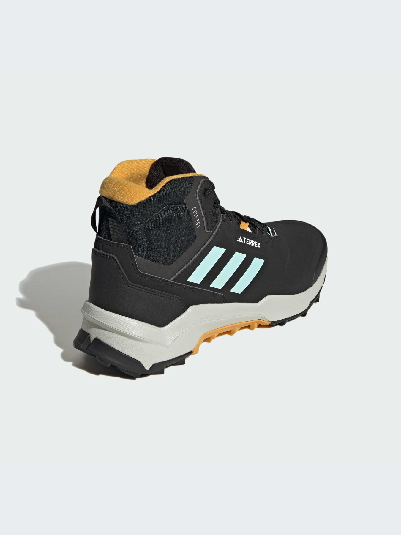 Ботинки для туризма | Outdoor Adidas Terrex модель IF7433 Фото