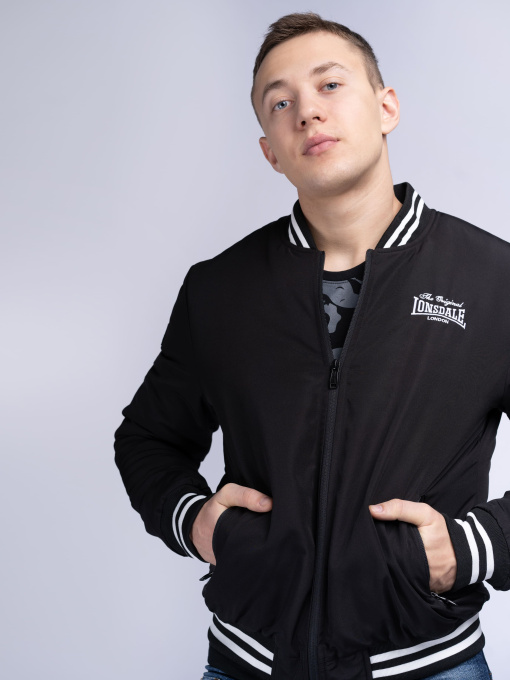 Бомбер Lonsdale Trusthorpe модель 115037 Фото