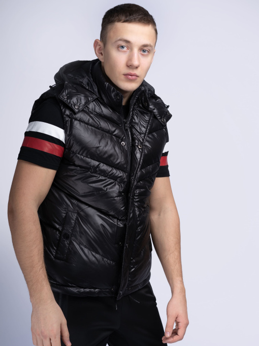 Жилет с утеплителем Lonsdale модель 117157 Фото