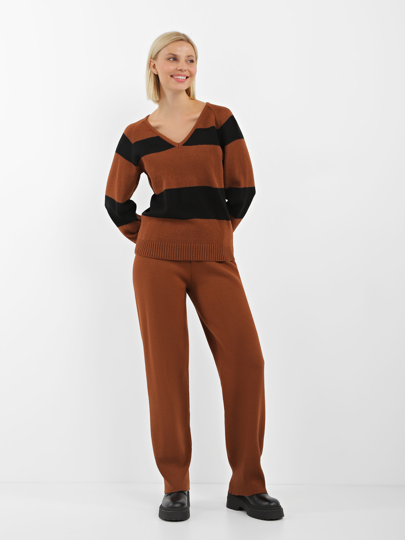 Джемпер Sewel модель JW921260100 Фото