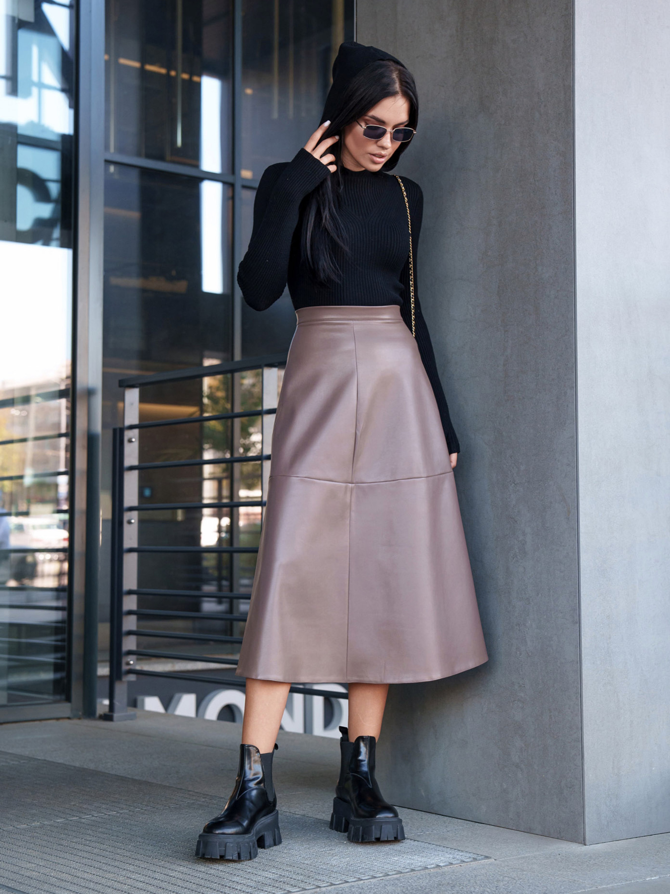 Юбка миди Jadone Fashion модель Spidnica_Arna_mokko Фото