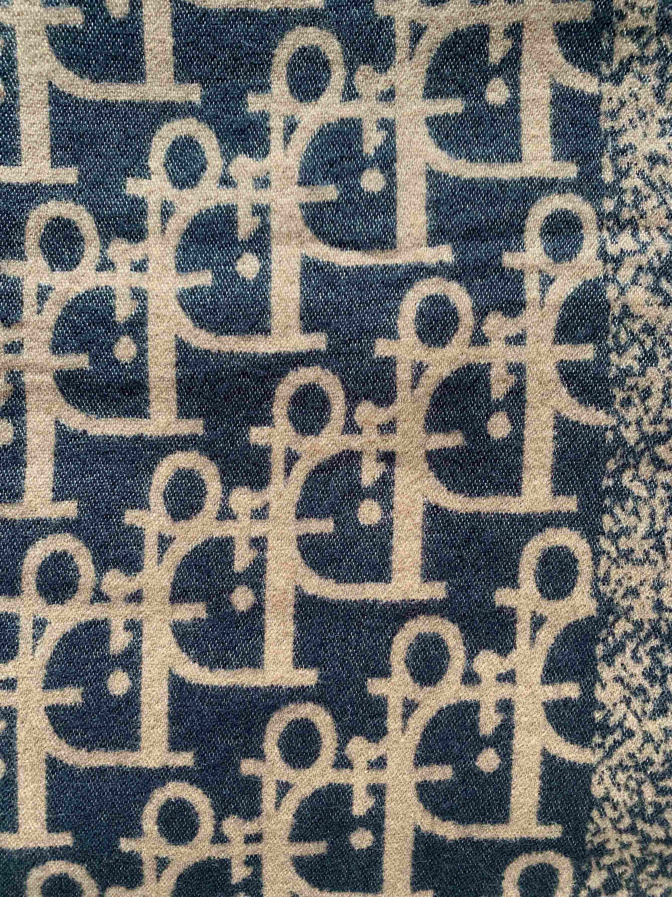 Шарф Regina Notte модель 4000000214931 Фото