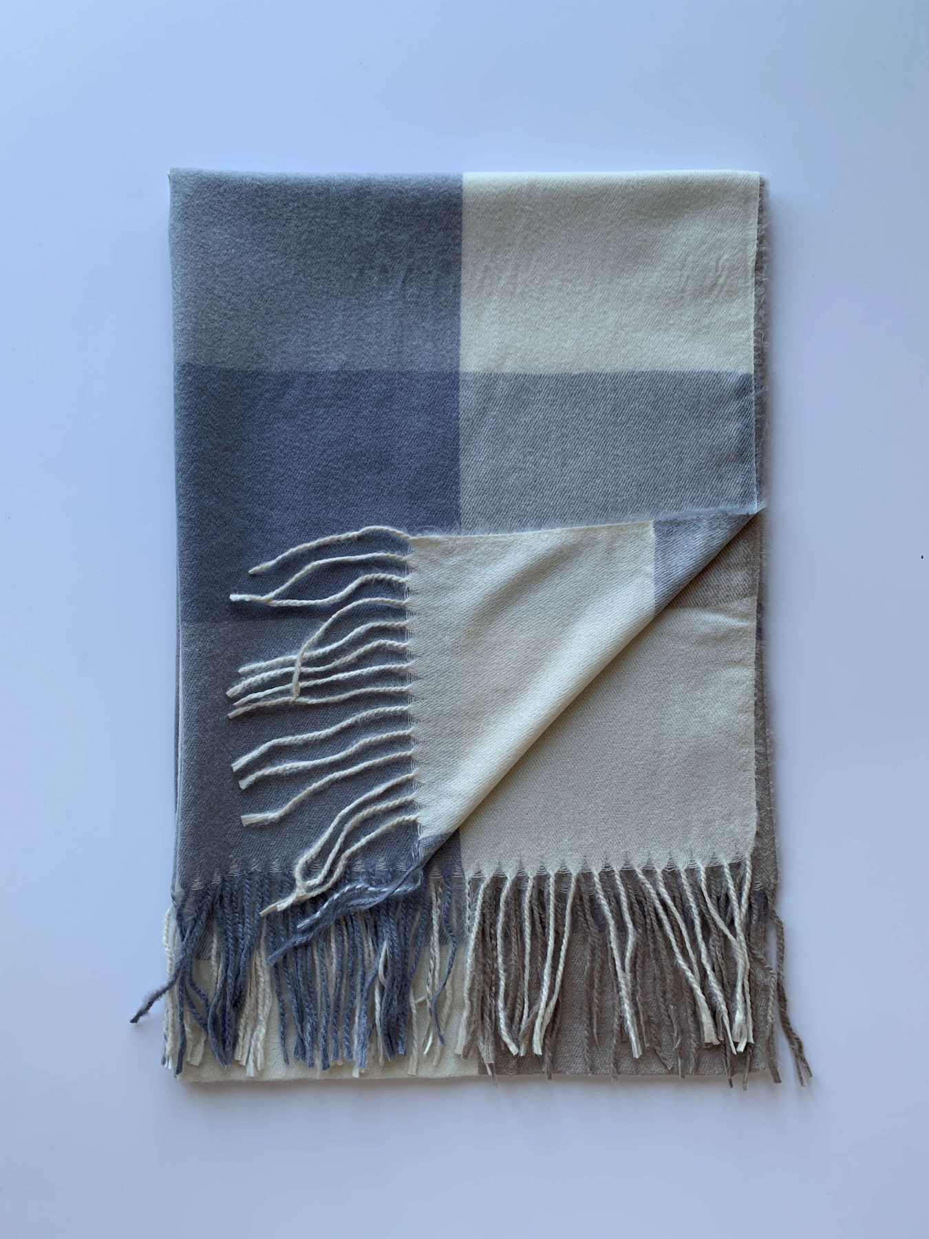 Шарф Regina Notte модель 4000000215754 Фото