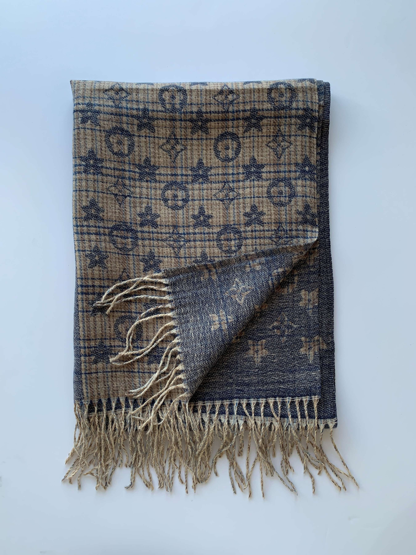 Шарф Regina Notte модель 4000000106441 Фото