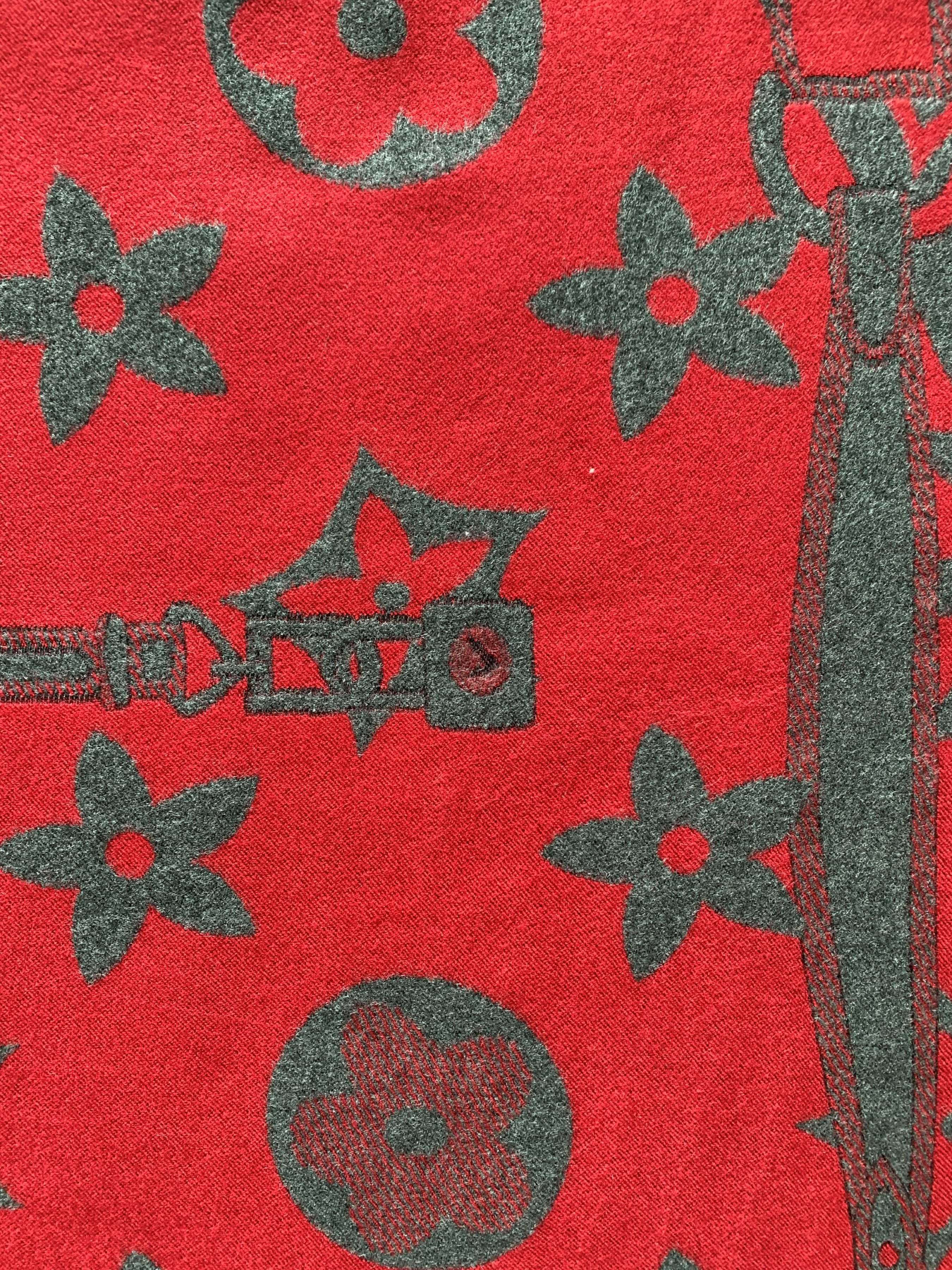 Шарф Regina Notte модель 4000000215013 Шарф Regina Notte модель 4000000215013 Фото