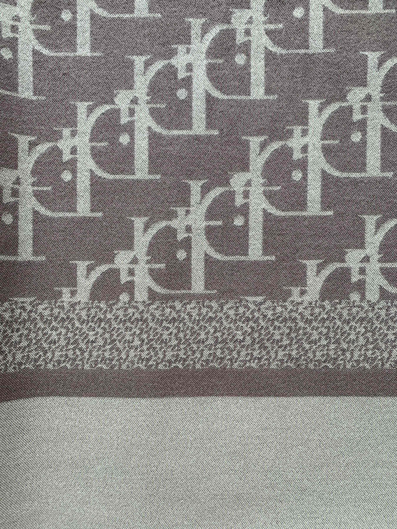 Шарф Regina Notte модель 4000000214849 Фото