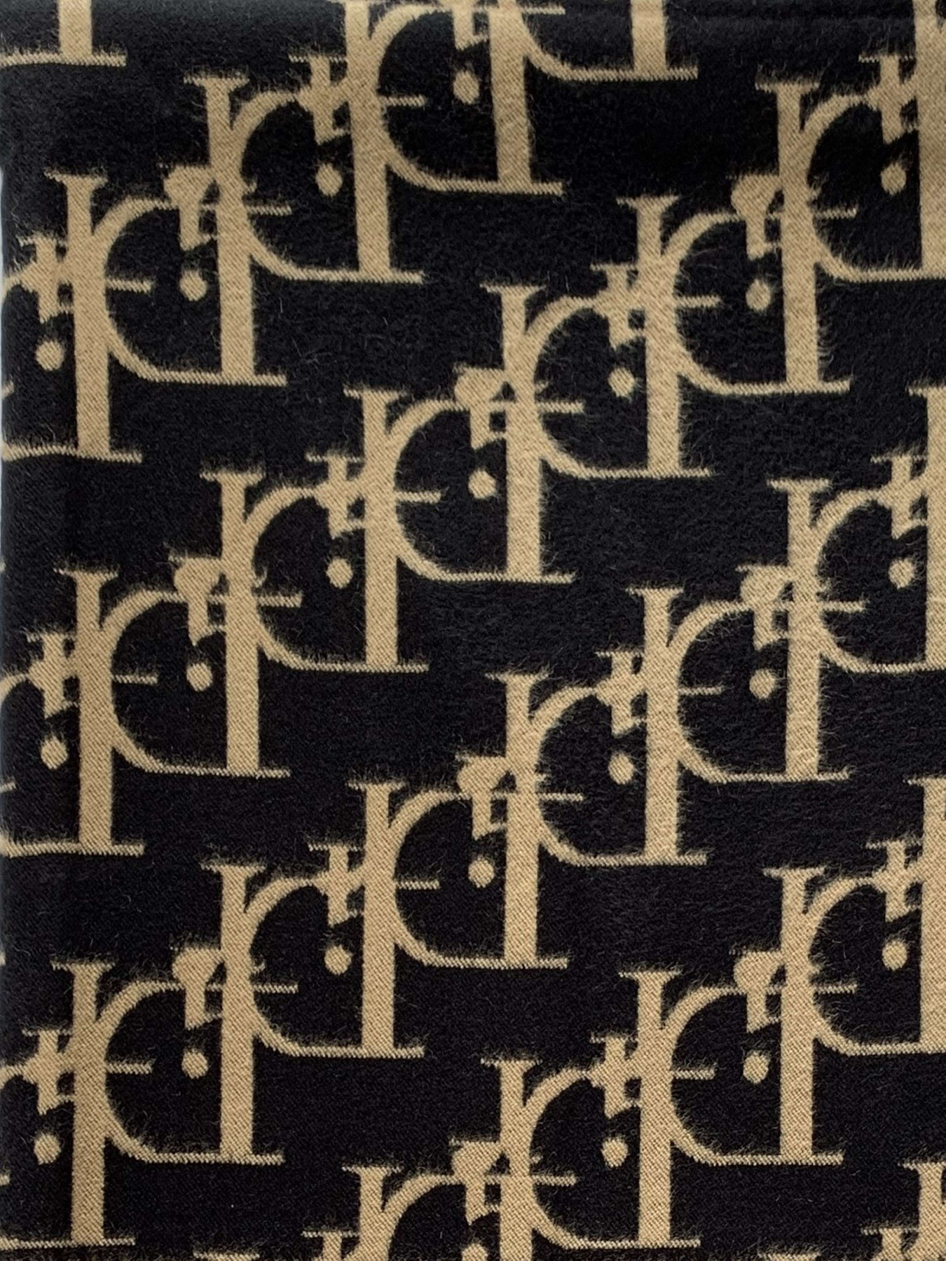 Шарф Regina Notte модель 4000000166537 Фото