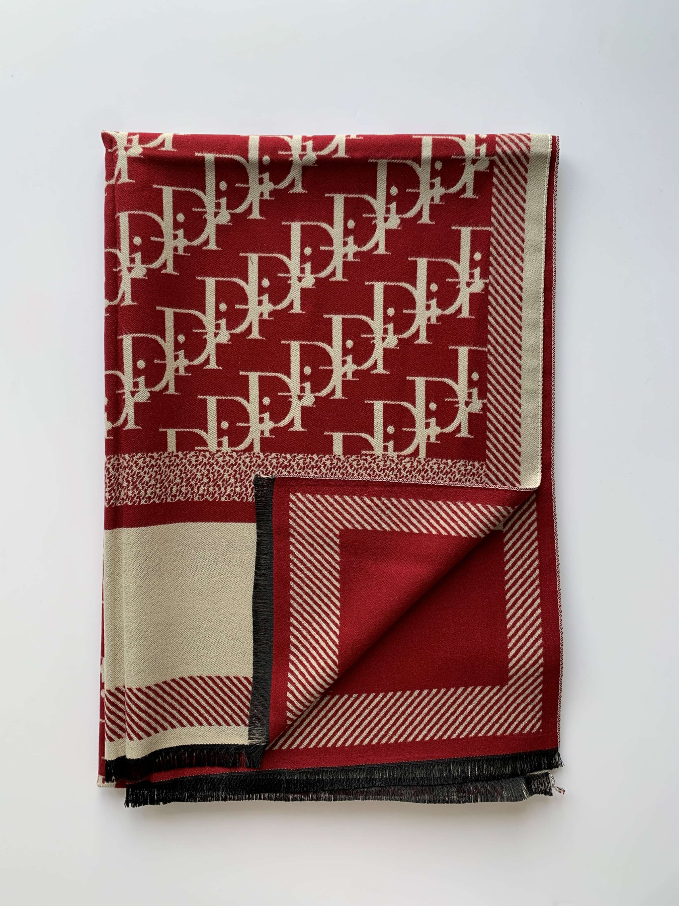 Шарф Regina Notte модель 4000000214634 Фото