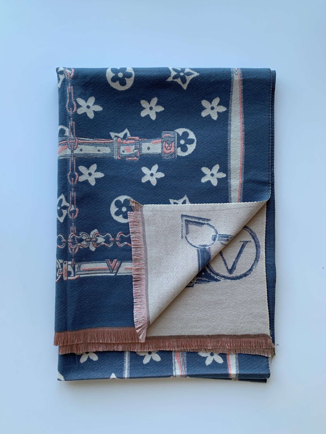 Шарф Regina Notte модель 4000000134789 Фото