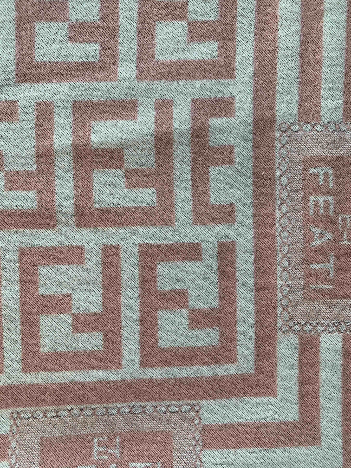 Шарф Regina Notte модель 4000000214801 Фото