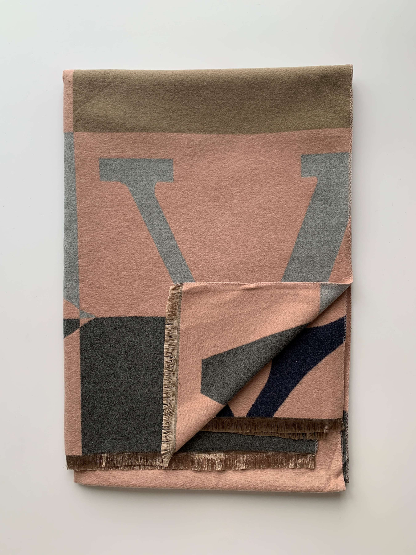 Шарф Regina Notte модель 4000000214245 Фото