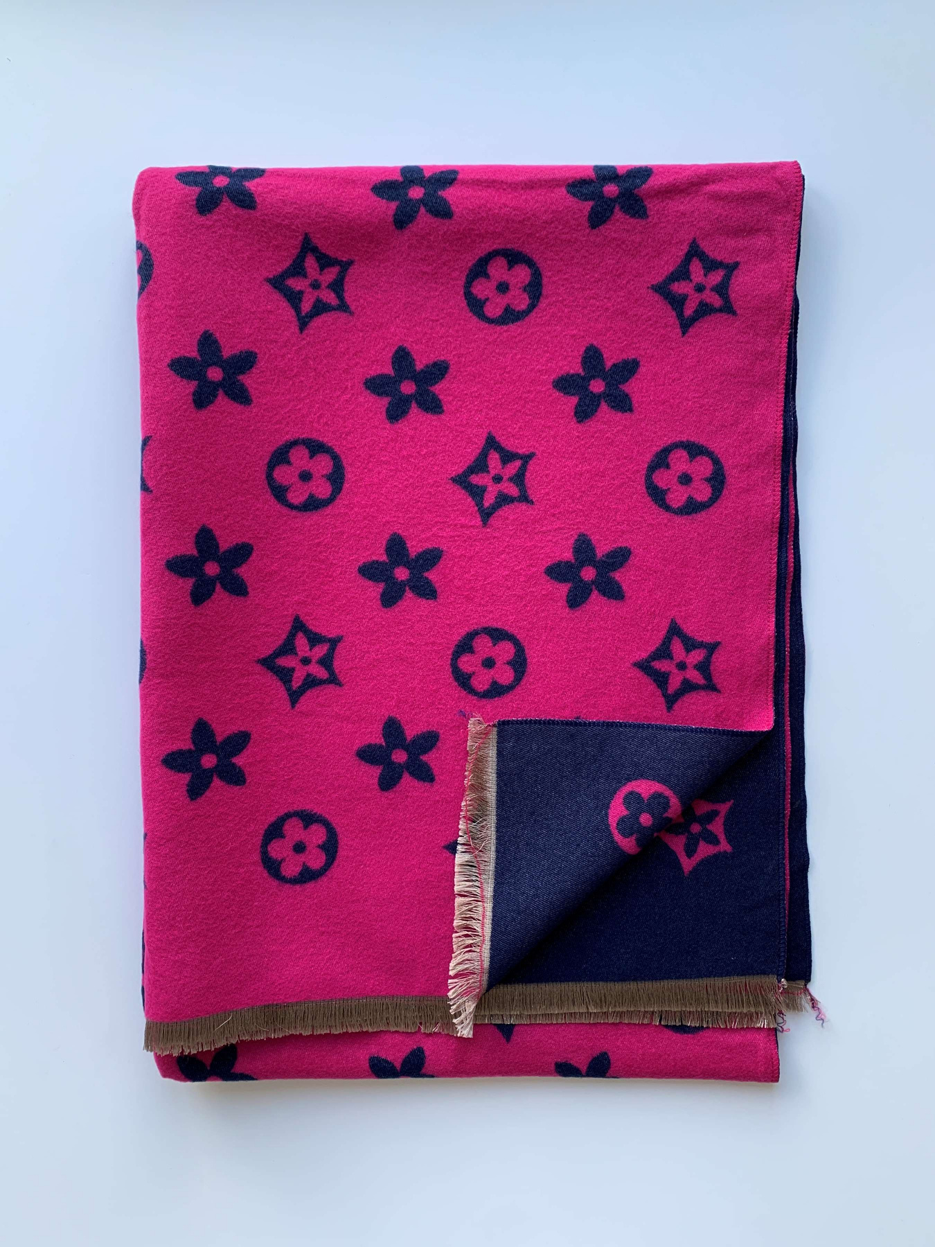 Шарф Regina Notte модель 4000000215051 Фото