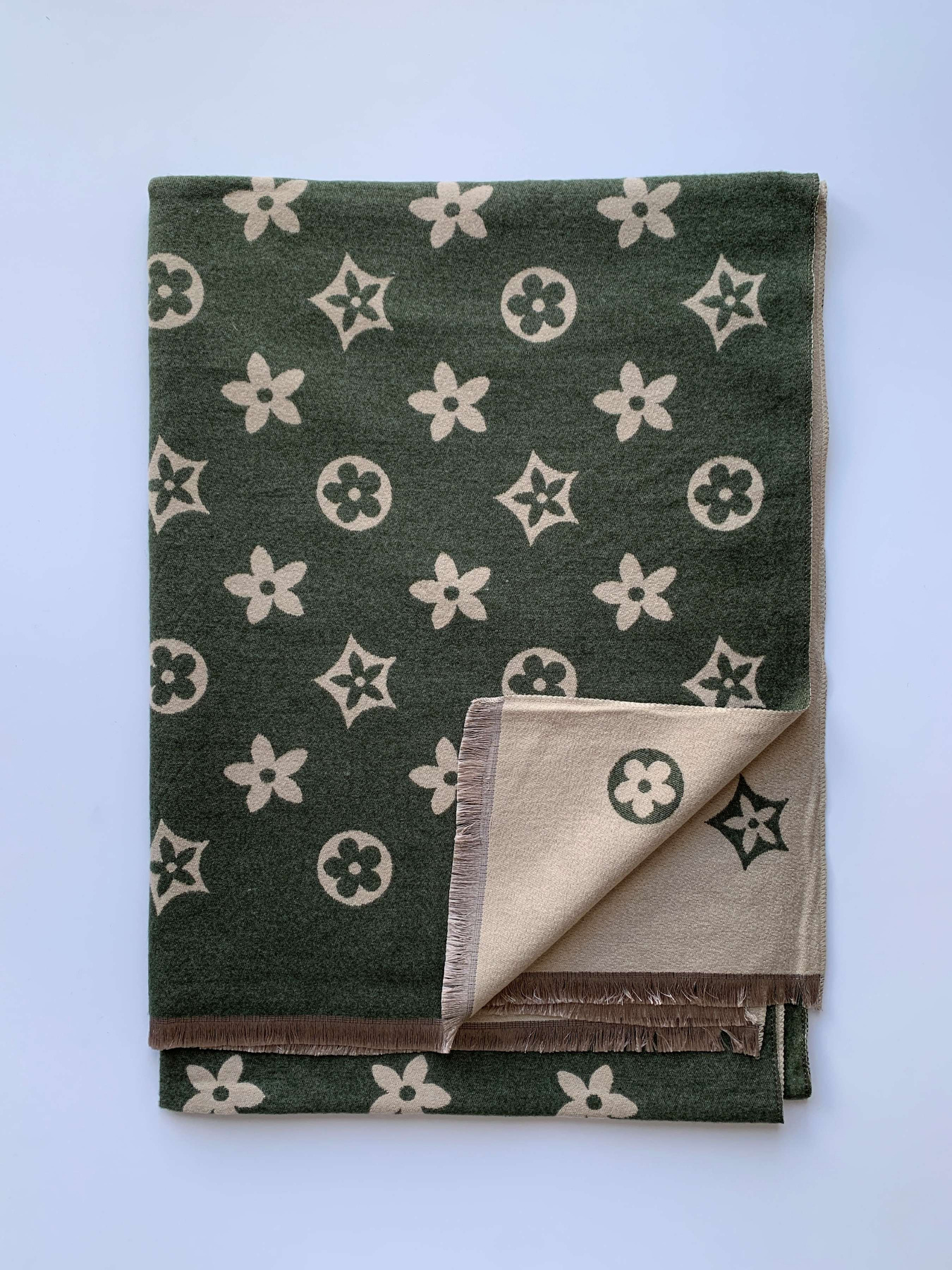 Шарф Regina Notte модель 4000000214528 Фото