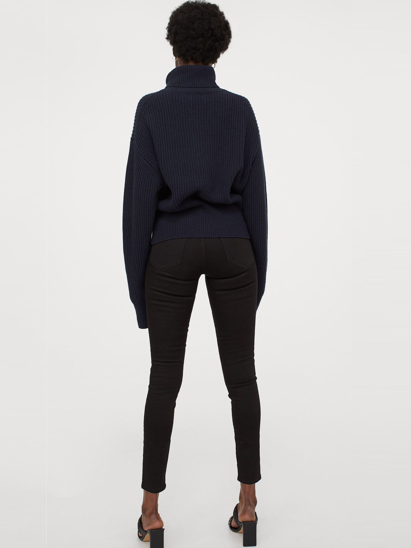 Зауженные джинсы H&M модель 52989 Фото