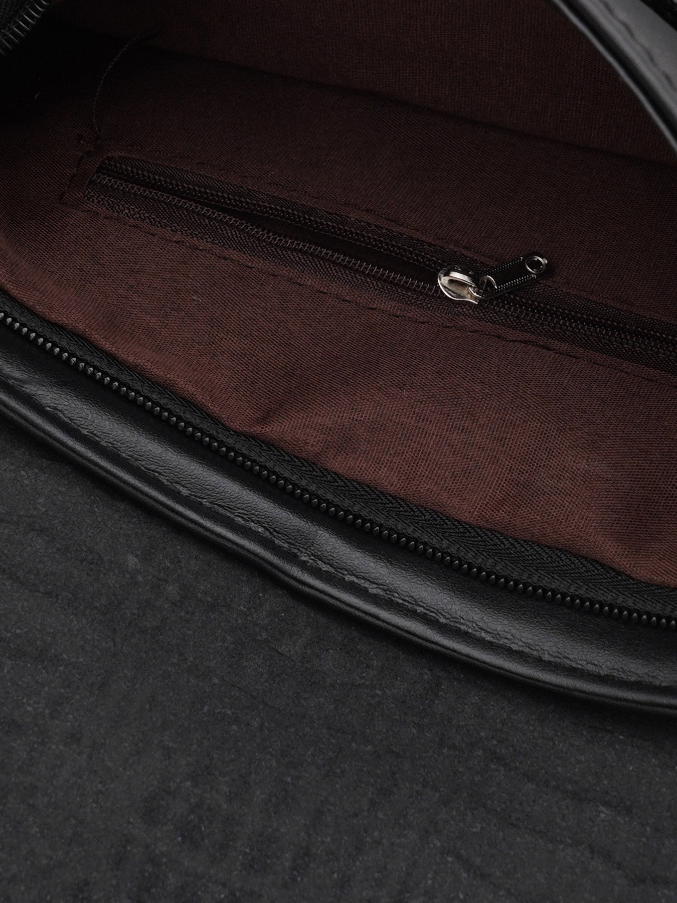 Мессенджер Monsen модель C1PI818bl-black Фото