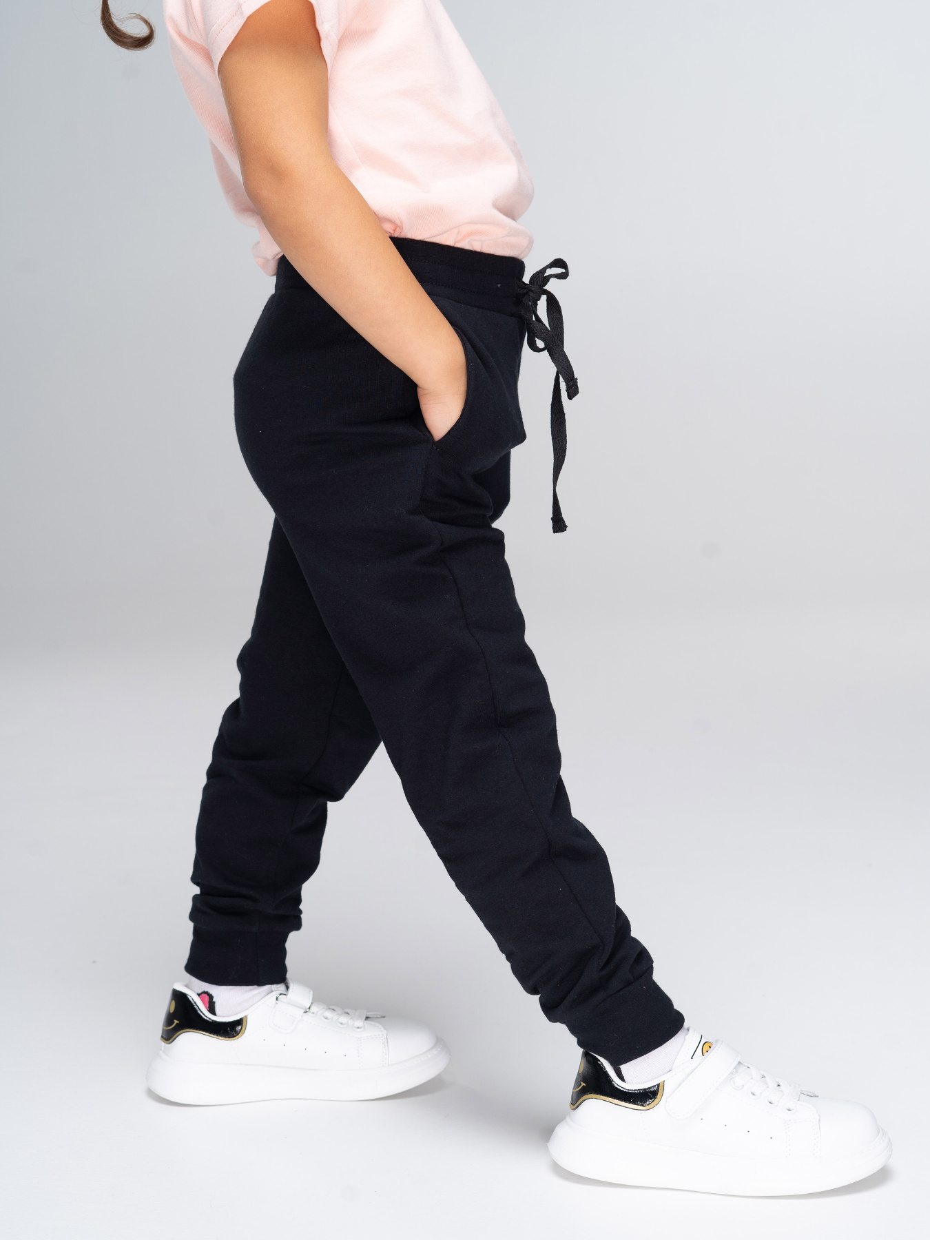 Штаны спортивные Роза модель 200505_black Фото
