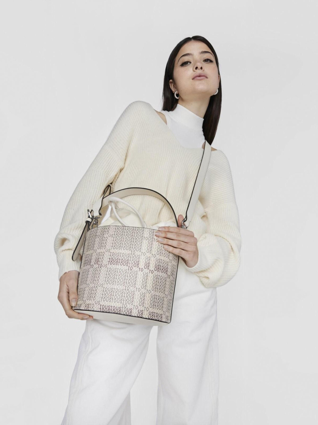 Хобо TOUS модель 395901001 Хобо TOUS модель 395901001 Фото