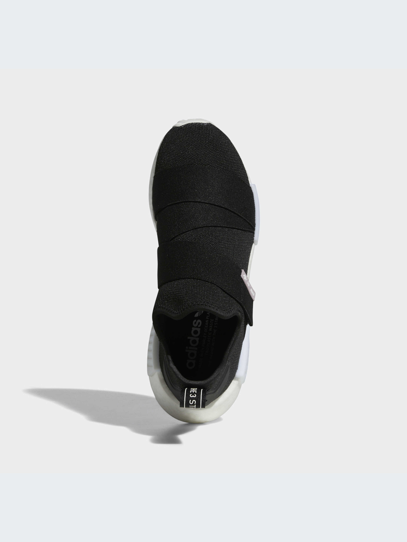 Кроссовки Adidas NMD модель GW5698-KZ Кроссовки Adidas NMD модель GW5698-KZ Фото