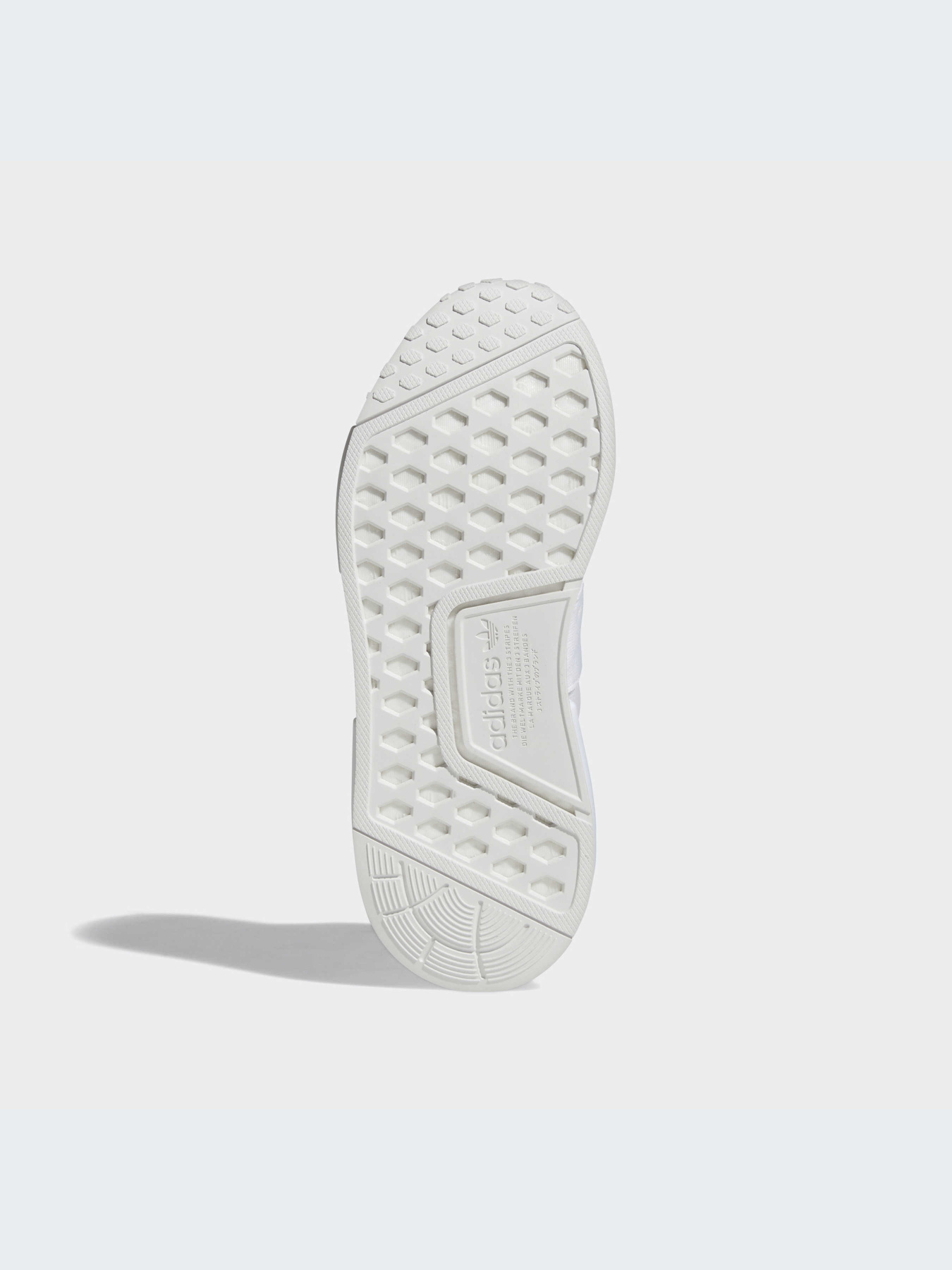 Кроссовки Adidas NMD модель GW5699-KZ Кроссовки Adidas NMD модель GW5699-KZ Фото