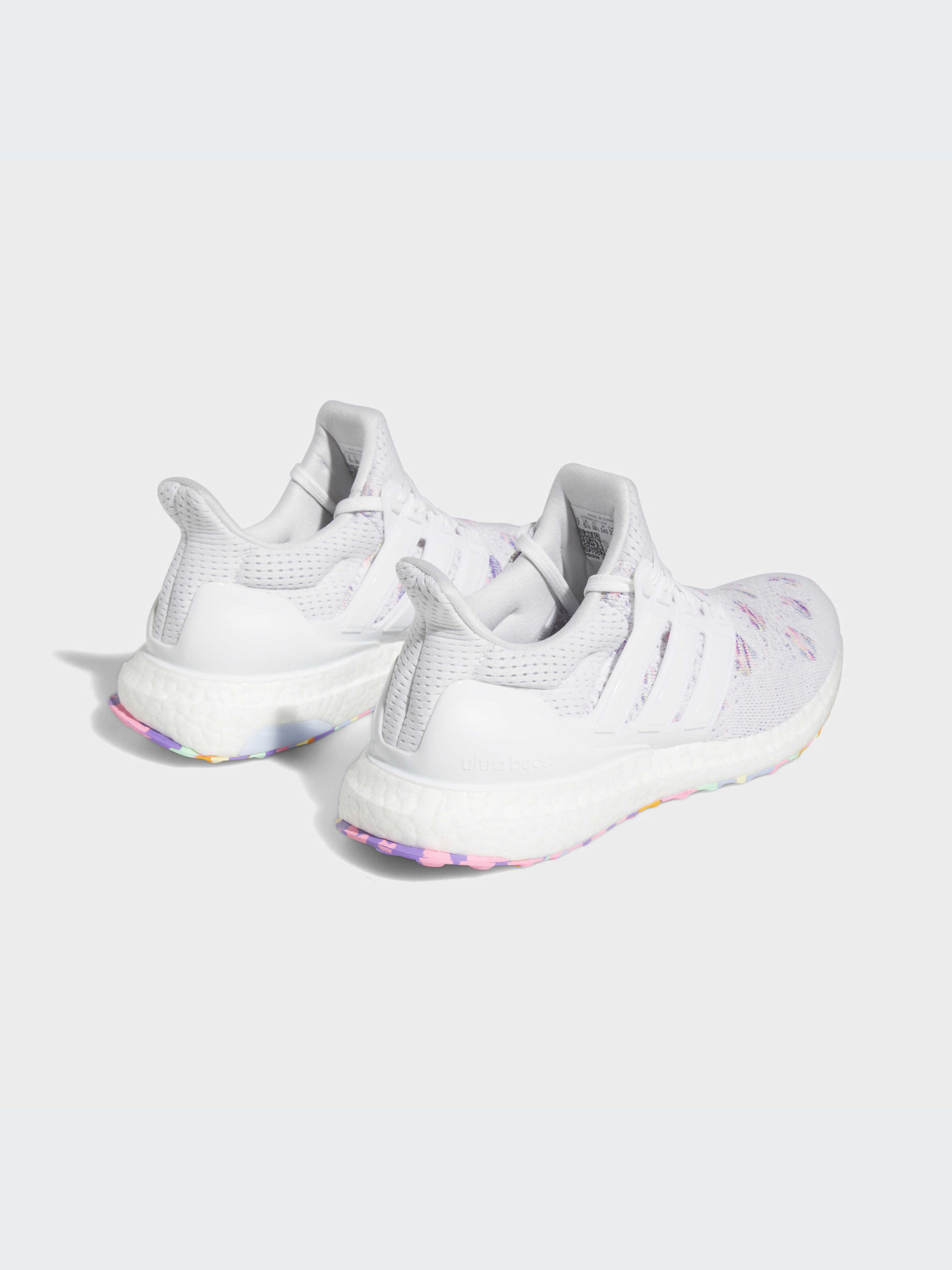 Кроссовки Adidas Ultraboost модель HQ3857-KZ Кроссовки Adidas Ultraboost модель HQ3857-KZ Фото