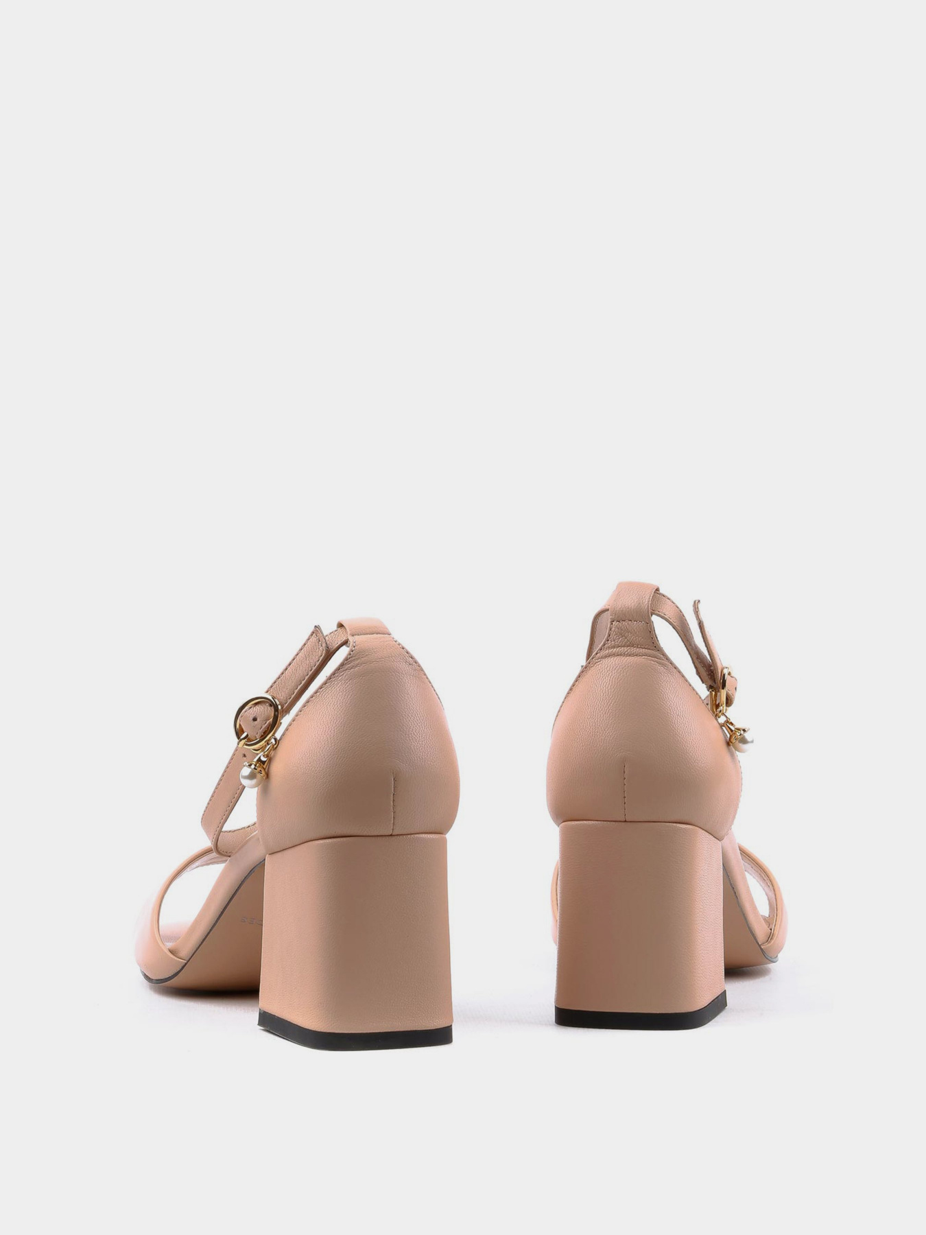 Босоножки LeBERDES модель 00000011346 Фото