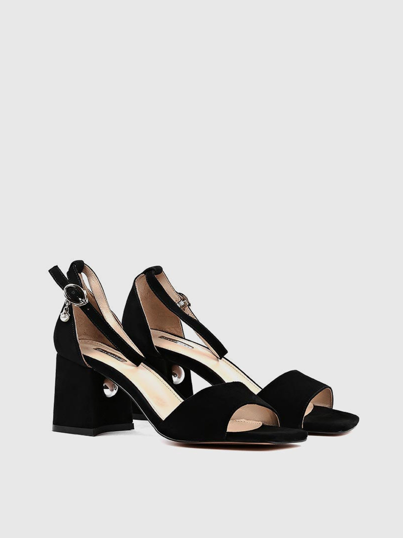 Босоножки LeBERDES модель 00000011809 Фото