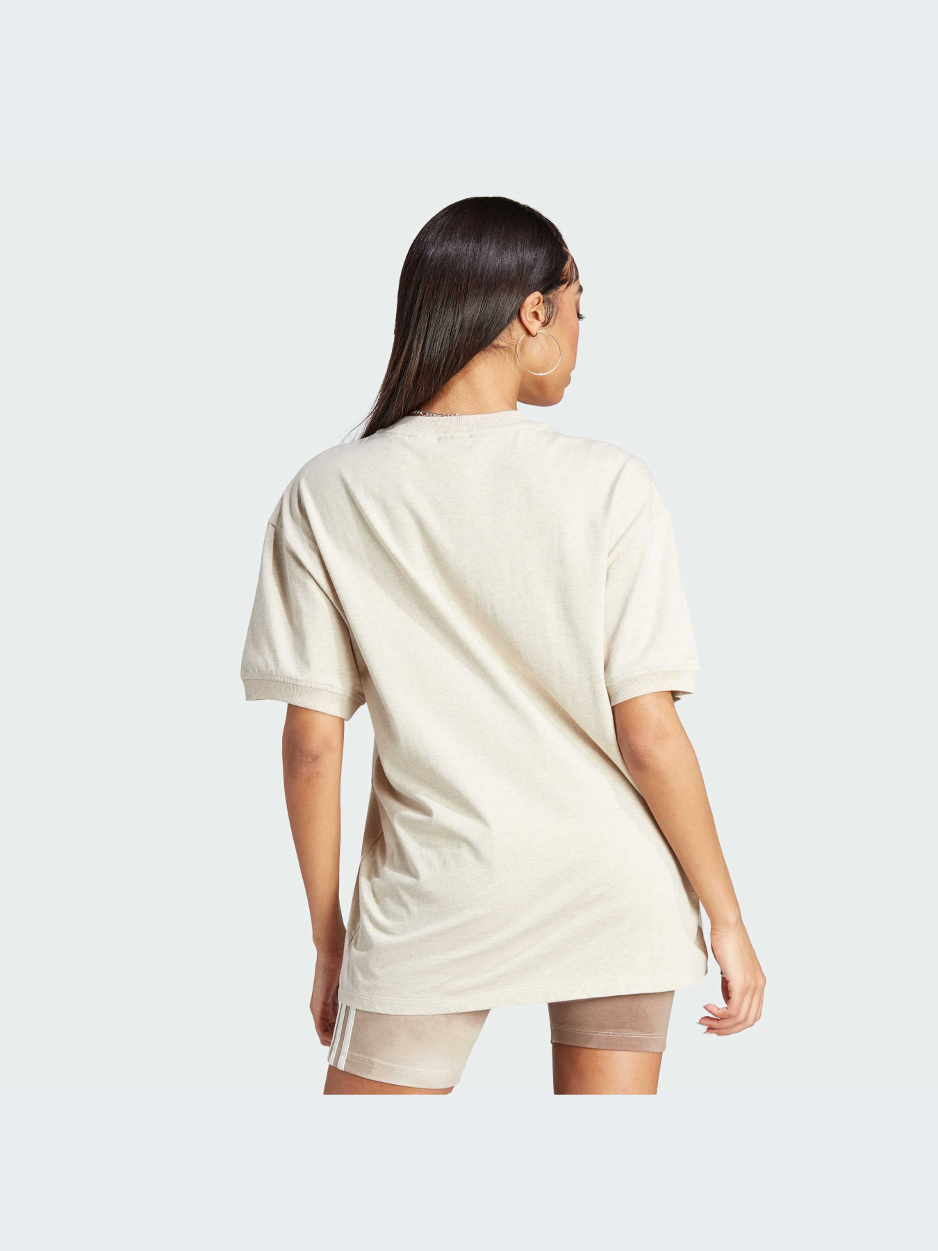 Футболки и поло Adidas Graphics модель IL2429-KZ Футболки и поло Adidas Graphics модель IL2429-KZ Фото