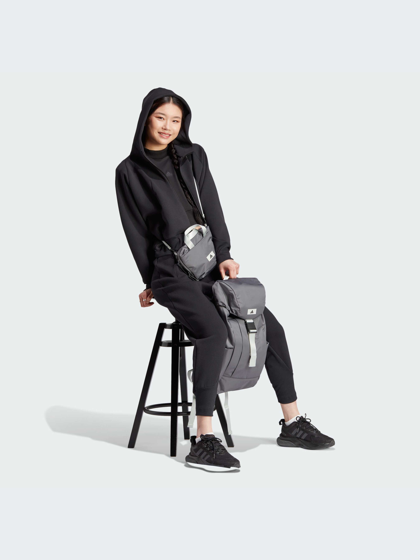 Брюки Adidas ZNE модель IN5136-KZ Фото