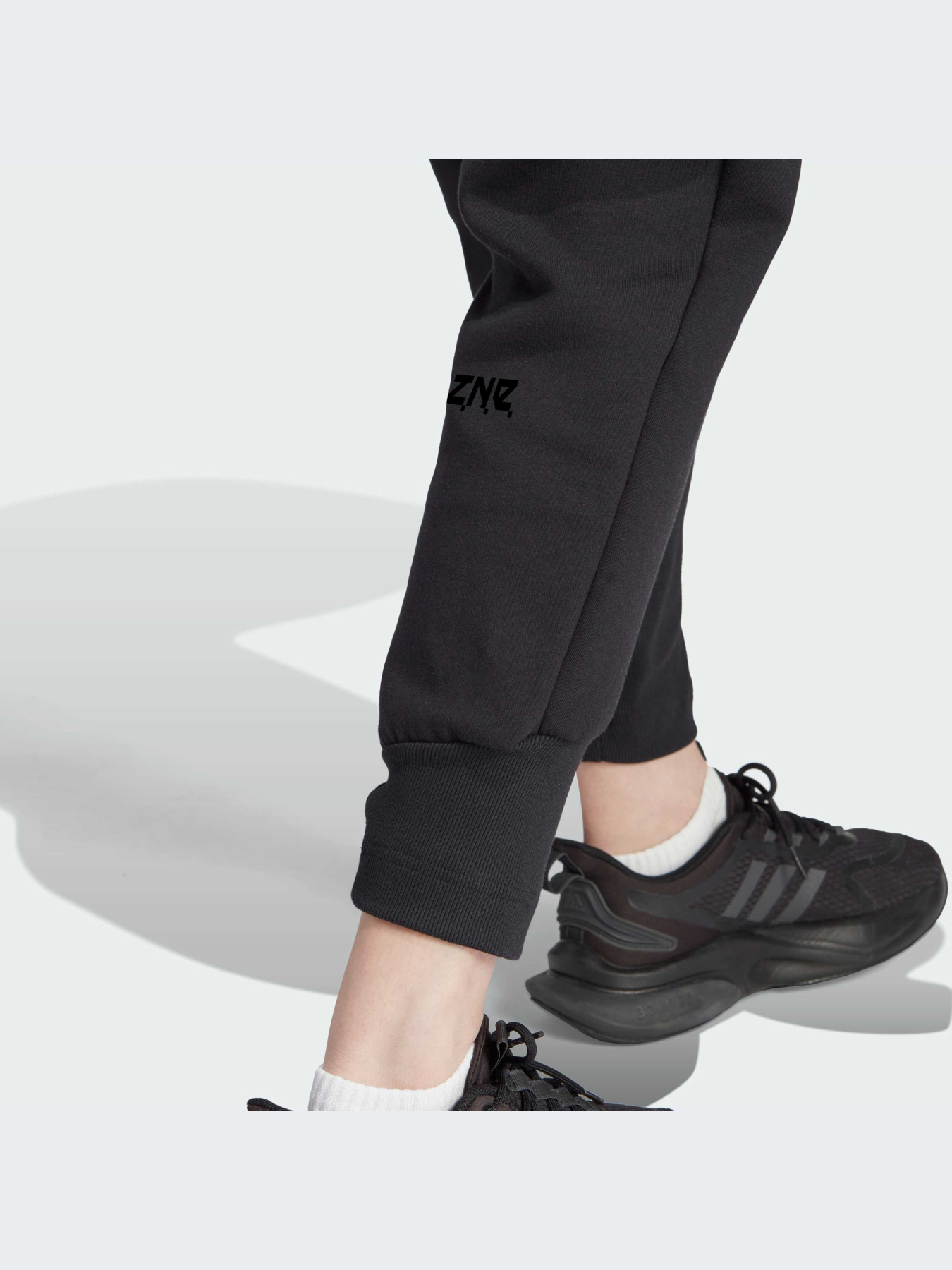 Брюки Adidas ZNE модель IN5136-KZ Фото