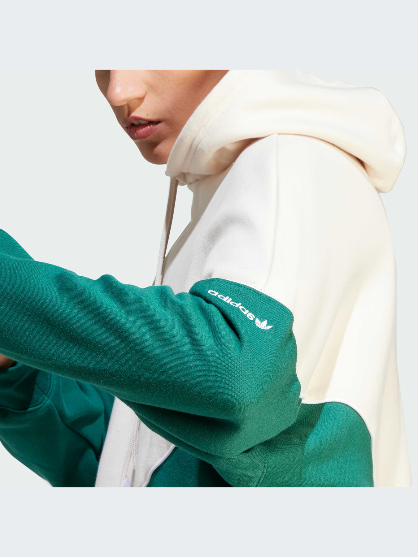 Худи и свитшоты Adidas Adicolor модель IM1918-KZ Фото
