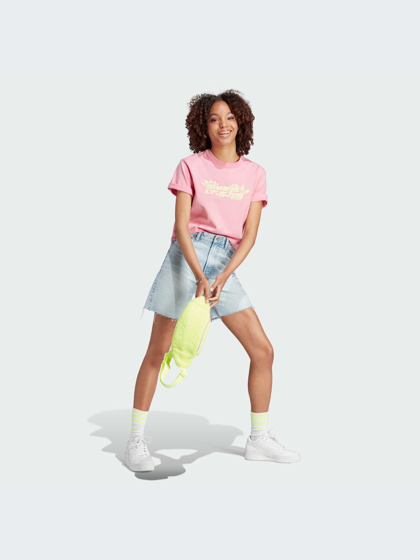 Футболки и поло Adidas модель IK0495-KZ Футболки и поло Adidas модель IK0495-KZ Фото