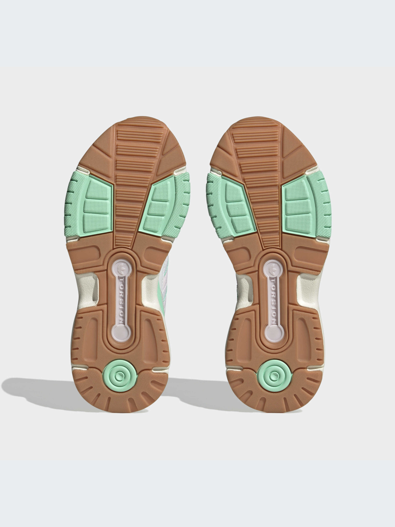 Кроссовки Adidas Retropy модель HP6370-KZ Фото