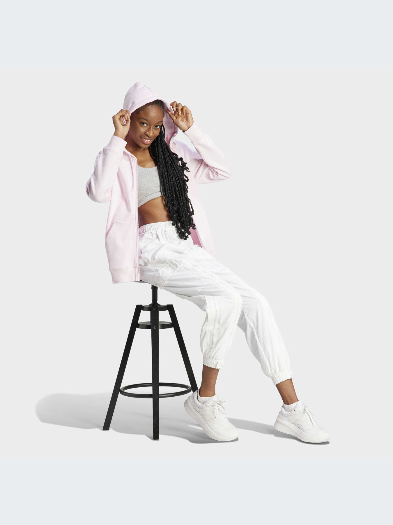 Худи и свитшоты Adidas модель IL3418-KZ Фото