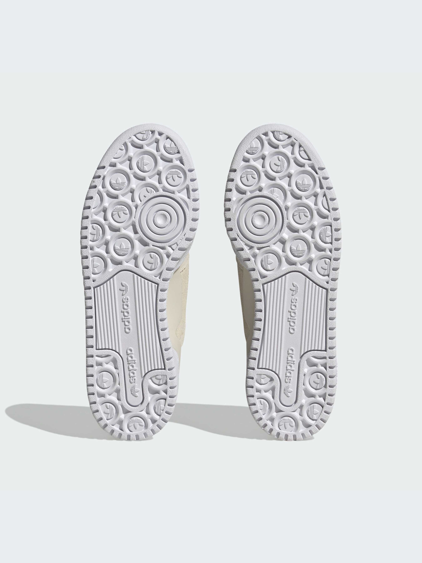 Кроссовки Adidas Forum модель IG0270-KZ Фото