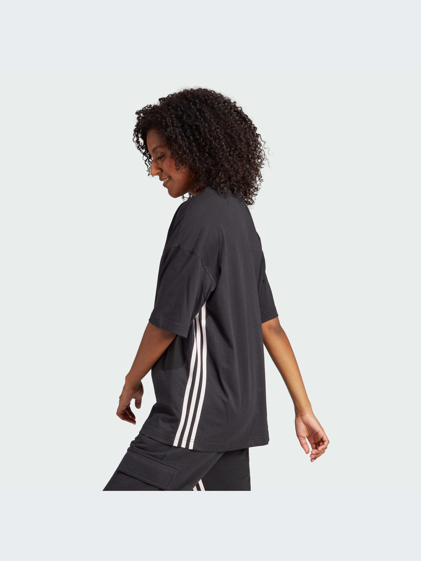 Футболки и поло Adidas 3 Stripes модель IA3183-KZ Футболки и поло Adidas 3 Stripes модель IA3183-KZ Фото