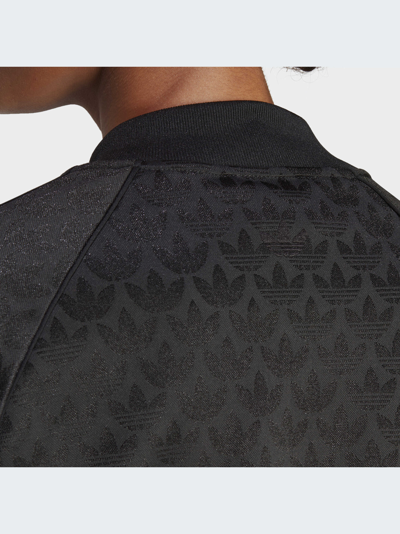 Худи и свитшоты Adidas Adicolor модель IB8799-KZ Фото